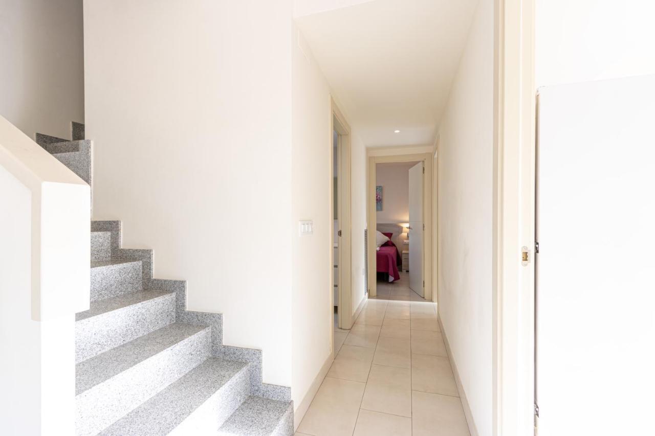 Apart-Rent Apartment Francesc Macia Penthouse 2000 Roses Exterior foto